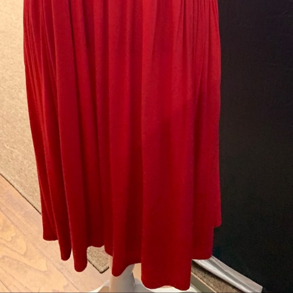 Agnes & Dora Red Muse Midi Dress - Picture 4 of 7